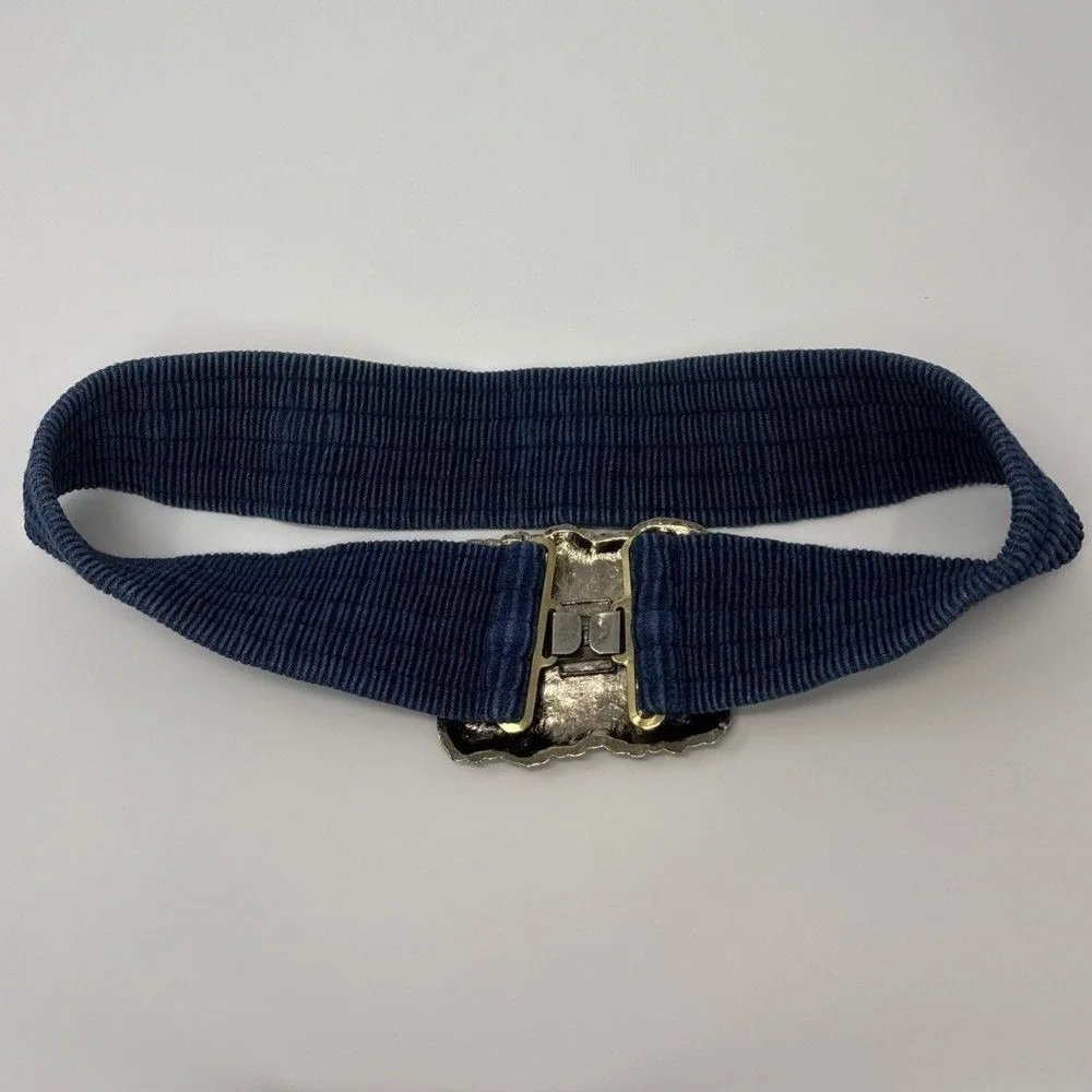 Vintage Navy Blue Elastic‎ Cinch Belt Gold Tone Textured Sculptural Buckle Retro